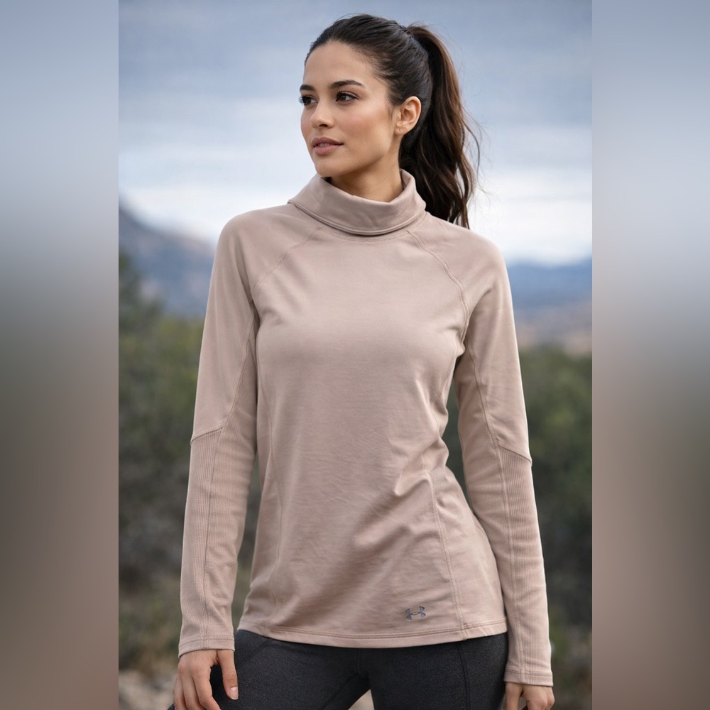 Armour Women's CGI Nov Funnel Neck DSG top in the color AVY and size XL.